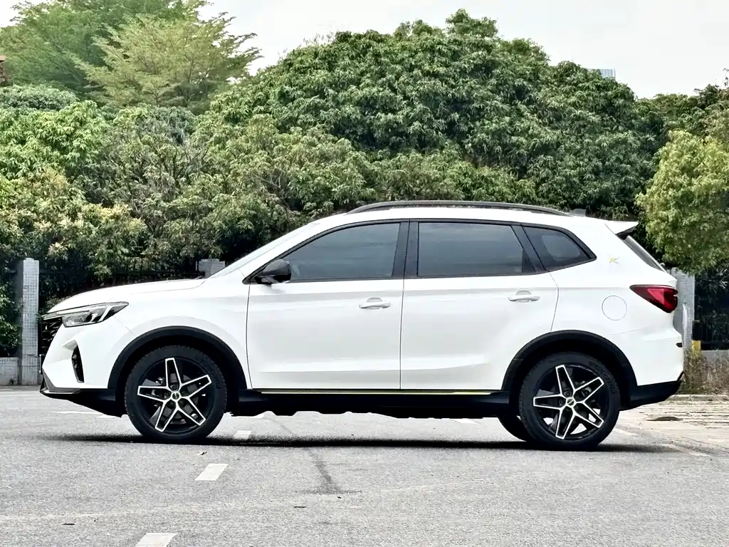 Roewe Roewe RX5 NEV 2021 ePLUS Guochao Ronglin Luxury Edition 2022 - thumbnail 4