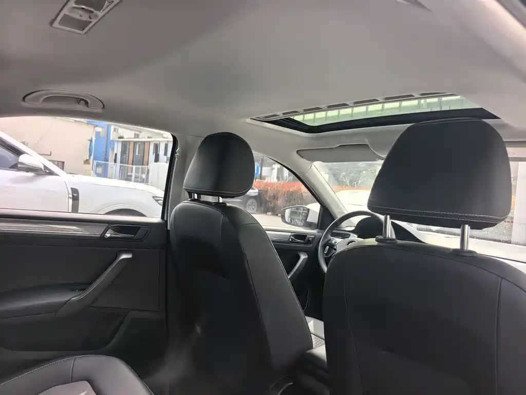 Volkswagen Volkswagen Santana 2016 1.6L Automatic Comfort Edition 2018 - thumbnail 21