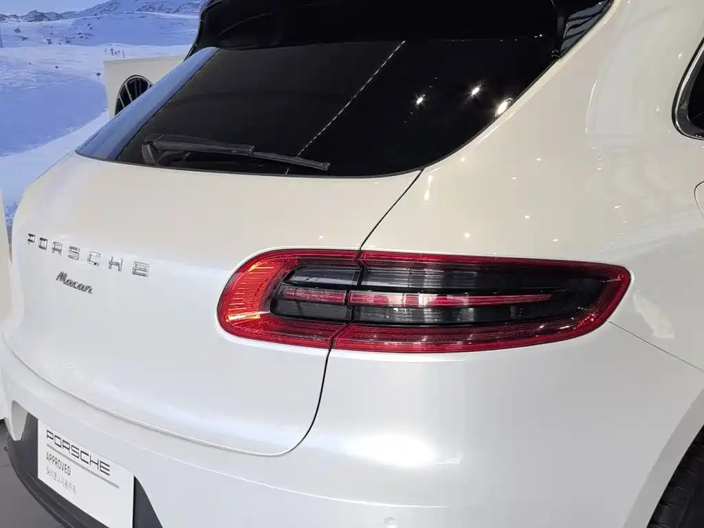 Porsche Porsche Macan 2017 Macan 2.0T 2017 - thumbnail 6