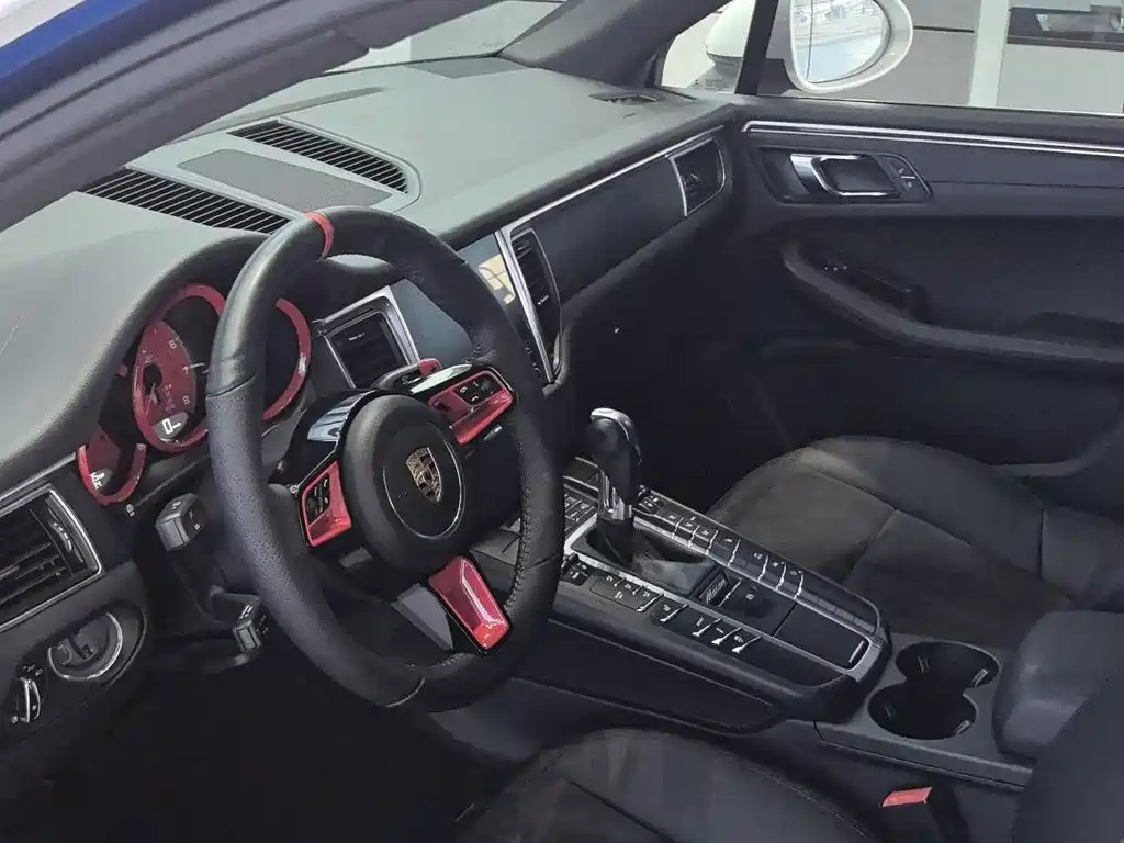 Porsche Porsche Macan 2017 Macan 2.0T 2017 - thumbnail 9