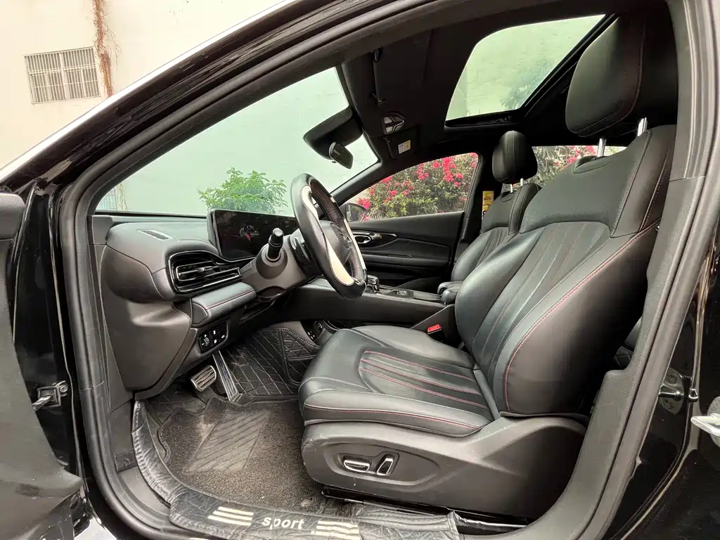 GAC Trumpchi Emperor 2023 270T DCT J15 Version 2023 - thumbnail 4