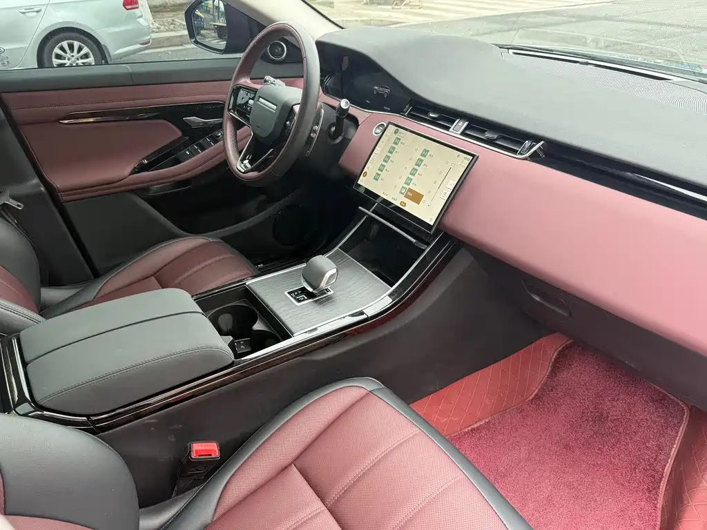 Land Rover Range Rover Evoque 2024 Range Rover Evoque L SE Prestige Light Edition 2025 - thumbnail 11