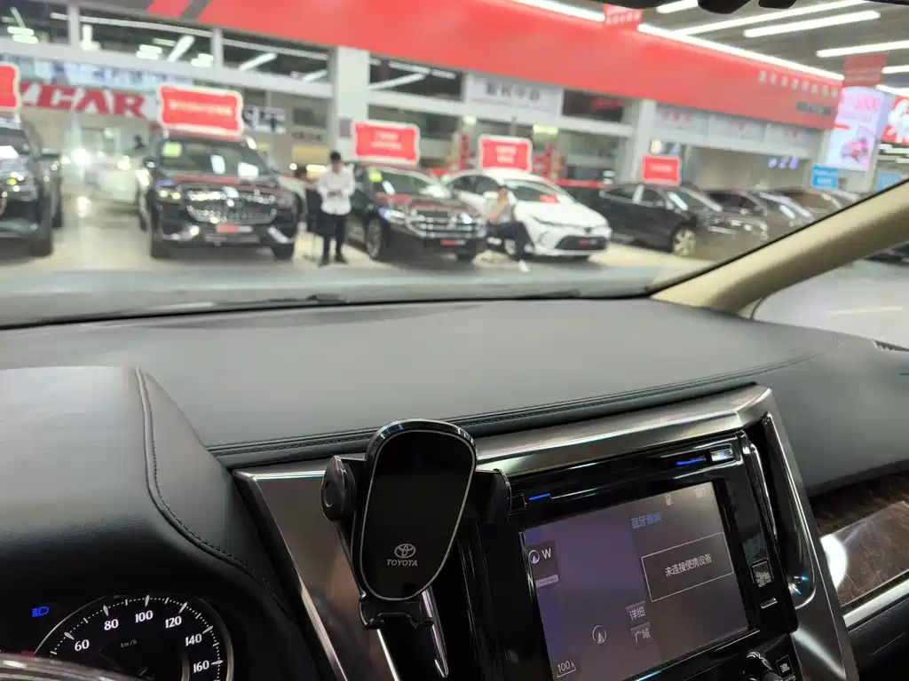 Toyota Toyota Alphard 2019 Dual Engine 2.5L Luxury Version 2020 - thumbnail 8