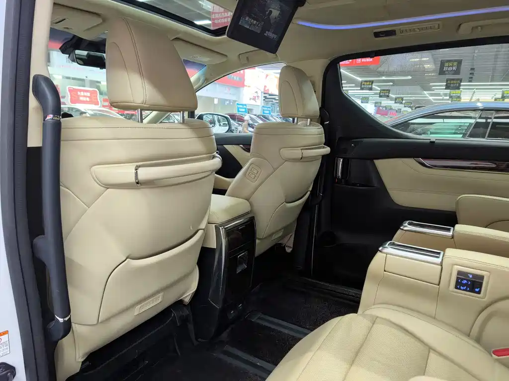Toyota Toyota Alphard 2019 Dual Engine 2.5L Luxury Version 2020 - thumbnail 14