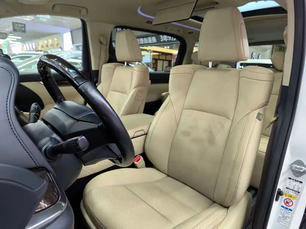 Toyota Toyota Alphard 2019 Dual Engine 2.5L Luxury Version 2020 - thumbnail 15