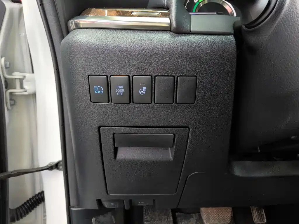 Toyota Toyota Alphard 2019 Dual Engine 2.5L Luxury Version 2020 - thumbnail 22