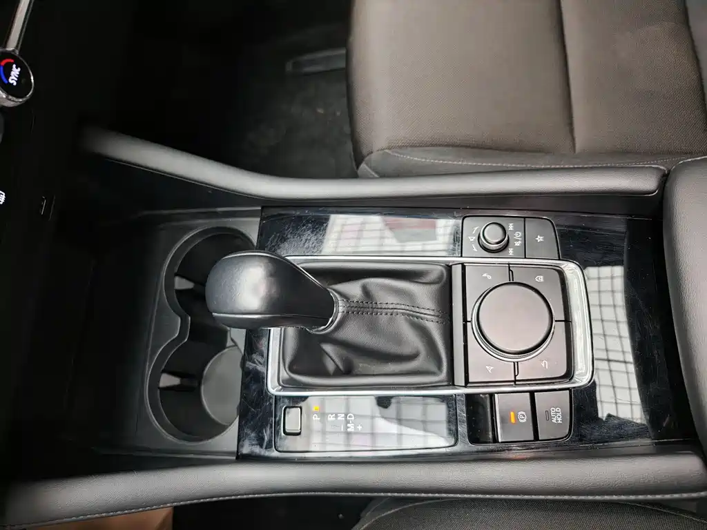 Mazda Mazda 3 Axela 2021 2.0L Automatic Premium Edition 2021 - thumbnail 7