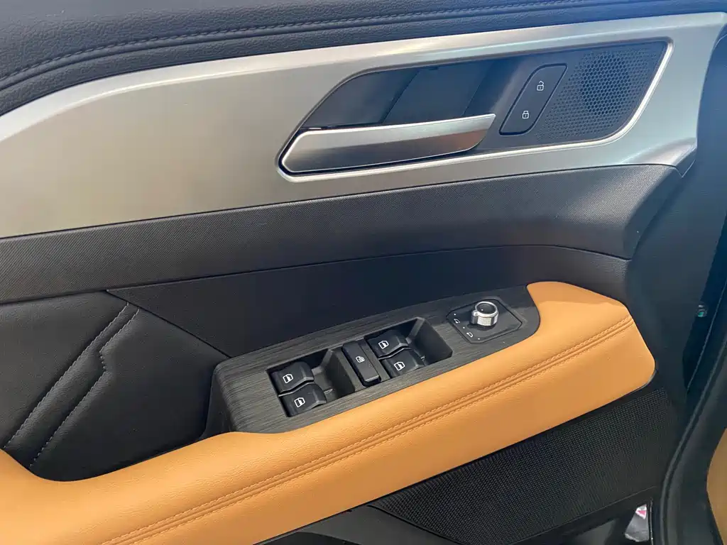 Haval Haval H5 2025 2.0T Automatic 4WD Navigation Edition Diesel 2025 - thumbnail 4