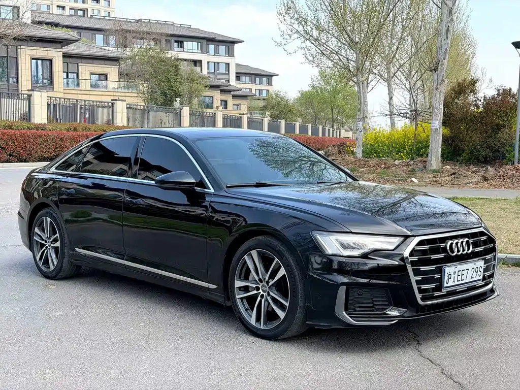 Audi Audi A6L 2021 40 TFSI Luxury Dynamic Edition 2021 - thumbnail 3