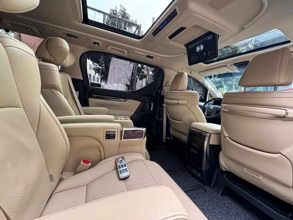 Toyota Alphard 2018 Model Year Facelift 3.5L Luxury Version 2018 - thumbnail 12