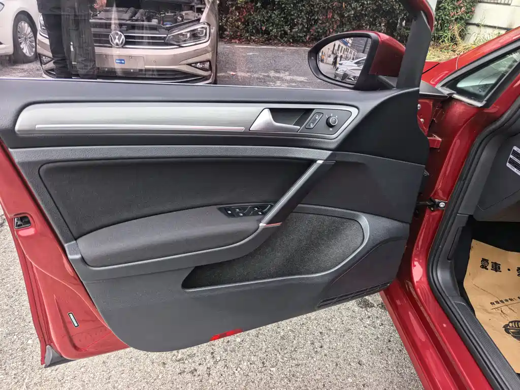 Volvo Volvo V40 2019 T3 Momentum 2019 - thumbnail 6