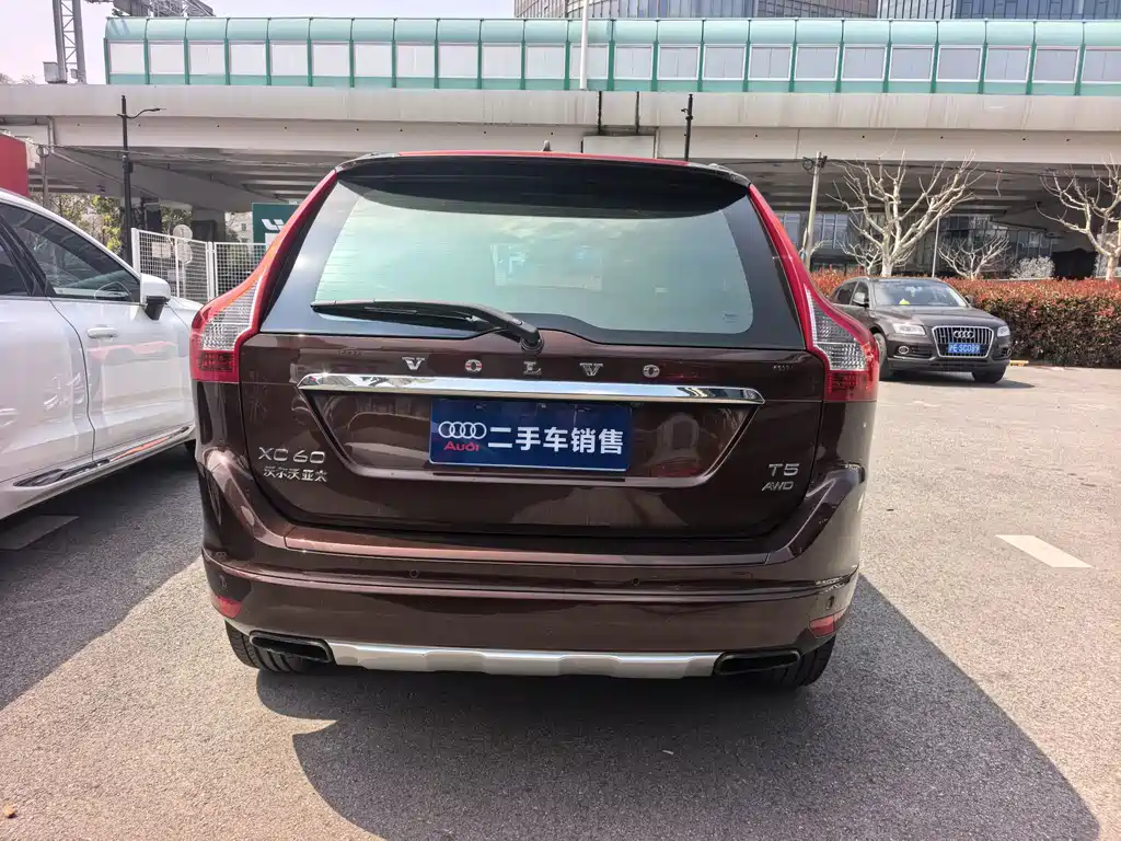 Volvo Volvo XC60 2016 T5 AWD Intelligent Edition 2016 - thumbnail 5