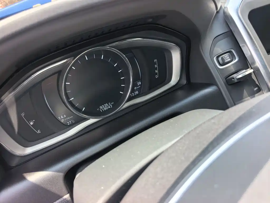 Volvo Volvo XC60 2016 T5 AWD Intelligent Edition 2016 - thumbnail 8