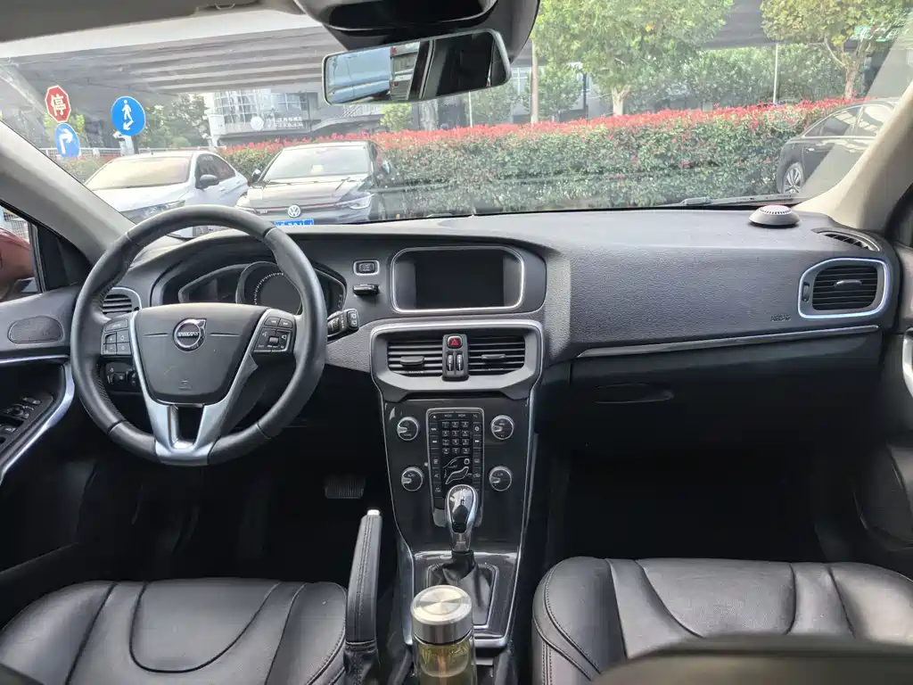 Volvo Volvo V40 2019 T3 Momentum 2019 - thumbnail 21
