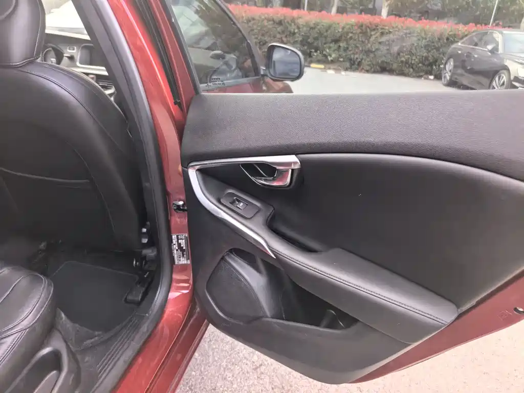 Volvo Volvo V40 2019 T3 Momentum 2019 - thumbnail 22