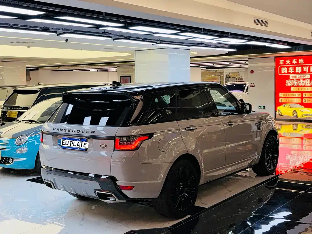 Land Rover Range Rover Sport 2021 3.0 L6 HST 2021 - thumbnail 5