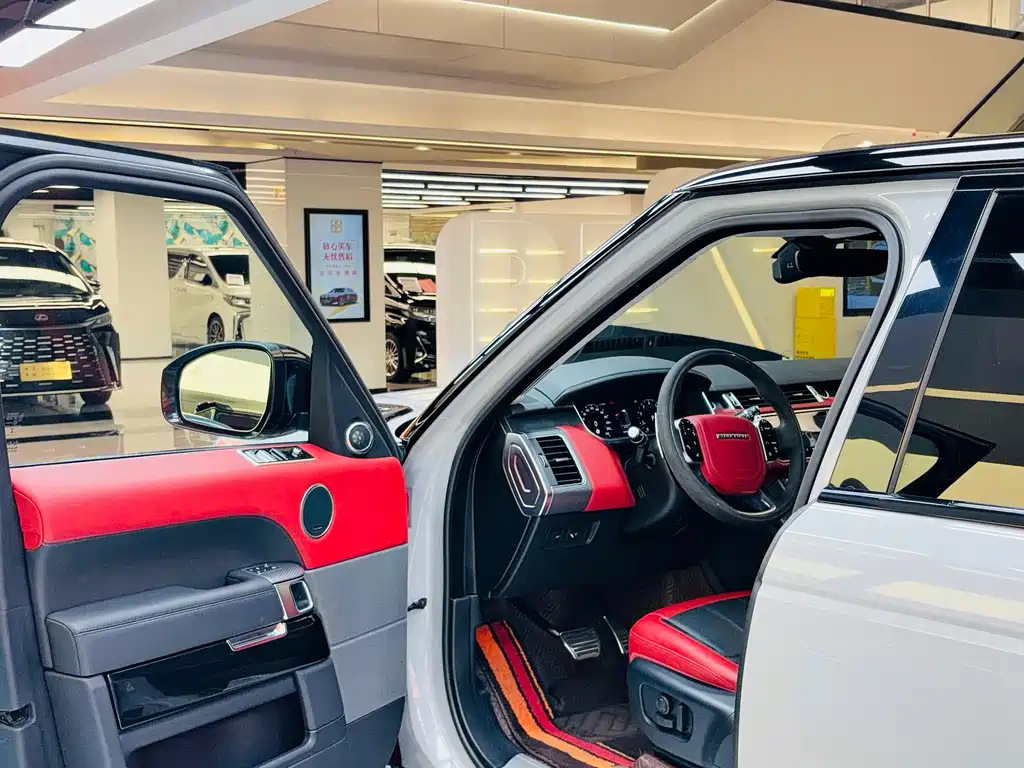 Land Rover Range Rover Sport 2021 3.0 L6 HST 2021 - thumbnail 6
