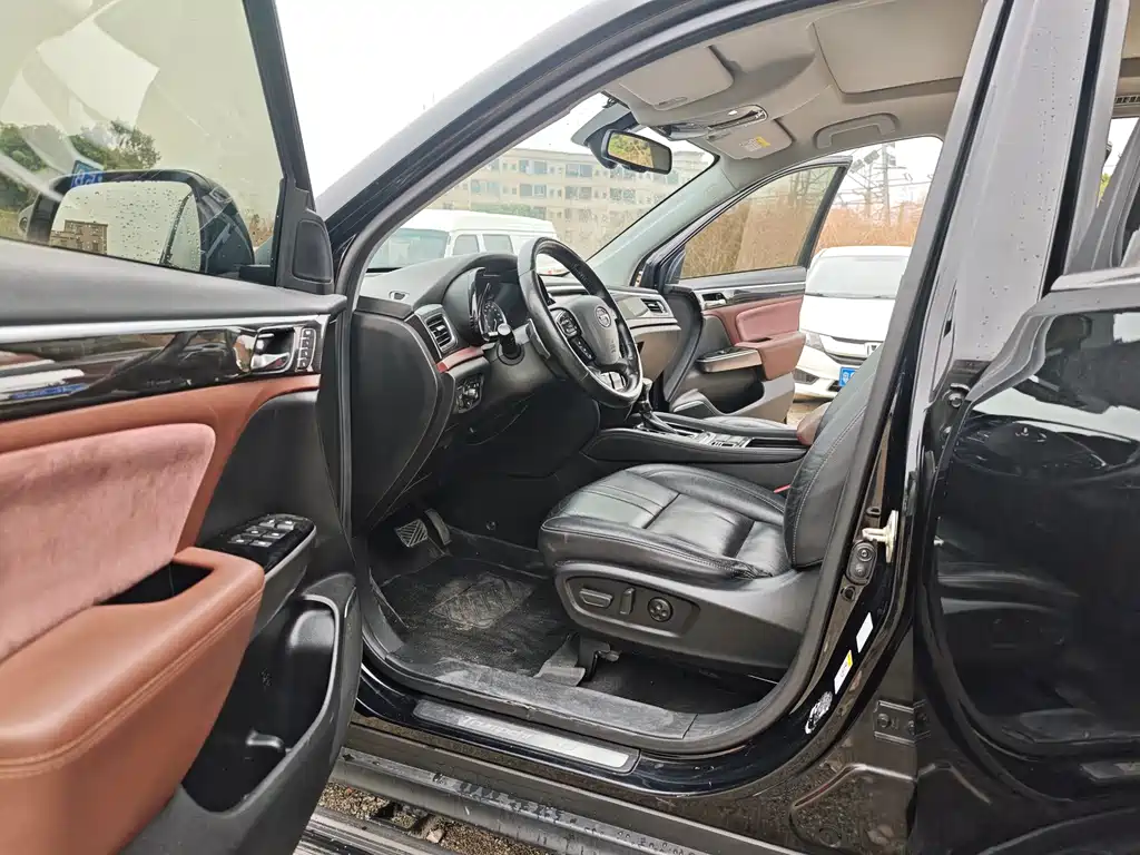 GAC Trumpchi GAC Trumpchi GS8 2017 320T 2WD Luxury Intelligent Link Edition (Seven Seats) 2018 - thumbnail 9
