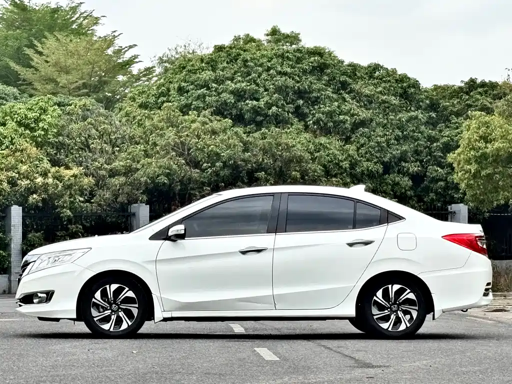 Honda Honda Lingpai 2016 1.8L CVT Luxury Edition 2016 - thumbnail 13