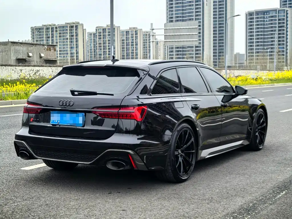 Audi Audi RS 6 2024 RS 6 4.0T Avant Performance 2025 - thumbnail 4