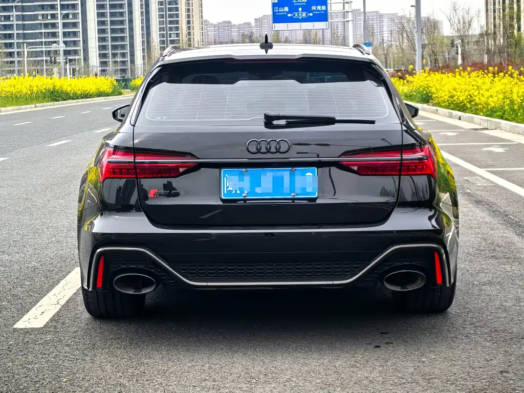 Audi Audi RS 6 2024 RS 6 4.0T Avant Performance 2025 - thumbnail 6