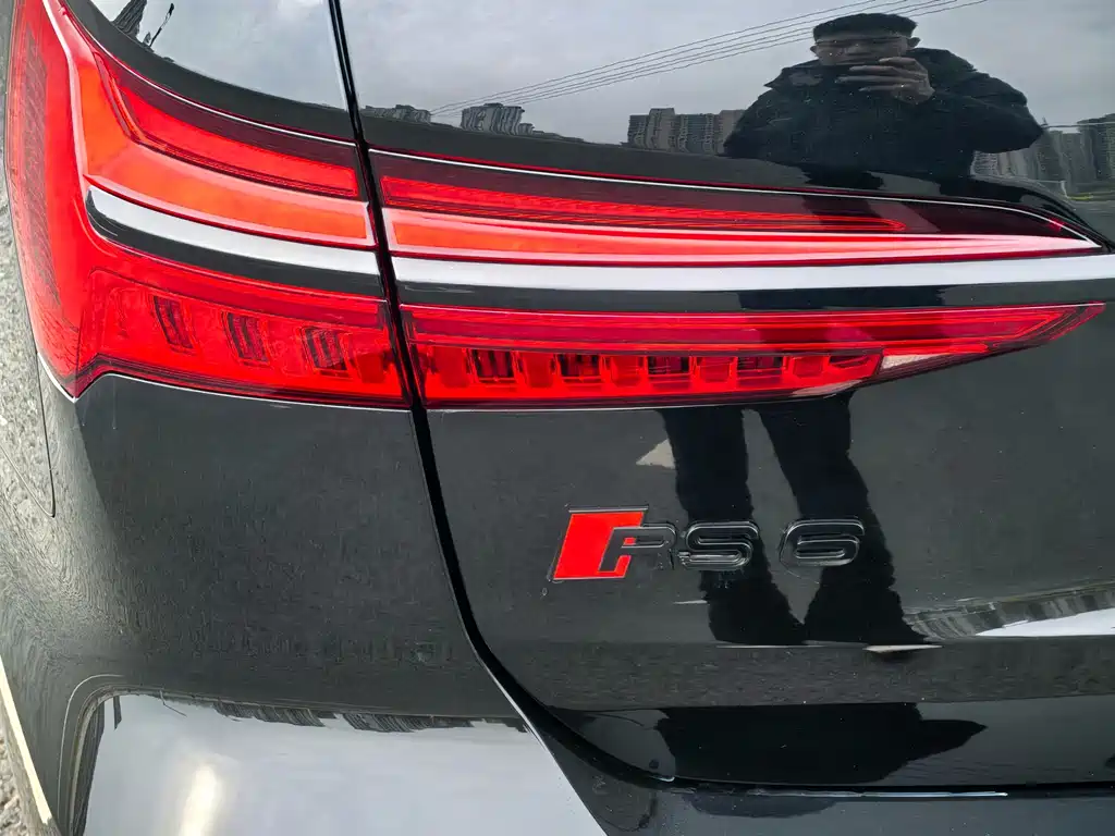 Audi Audi RS 6 2024 RS 6 4.0T Avant Performance 2025 - thumbnail 23