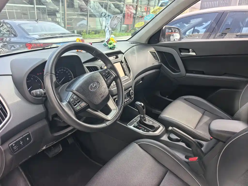 Hyundai Hyundai ix25 2016 1.6T DCT 2WD Premium DLX 2016 - thumbnail 16