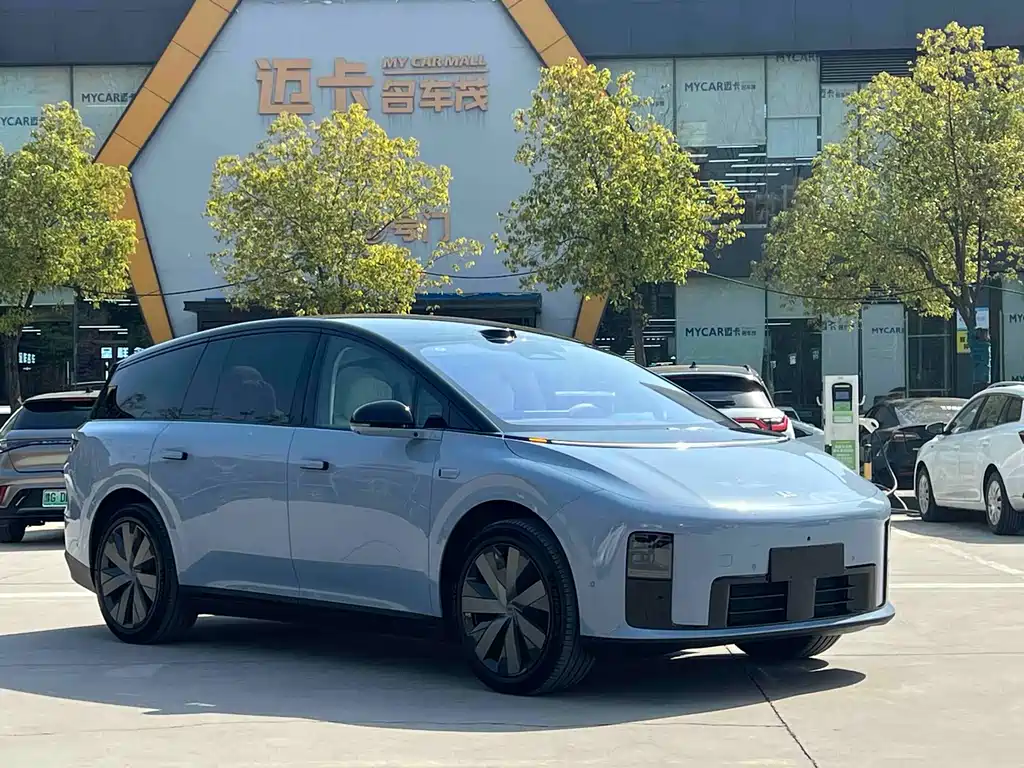 Li Auto Li i8 2025 Standard Edition 2025 - thumbnail 3