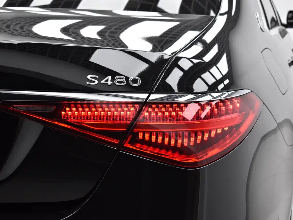 Mercedes-Benz Maybach S-Class 2022 S 480 4MATIC Intelligent Premium Special Edition 2022 - thumbnail 9