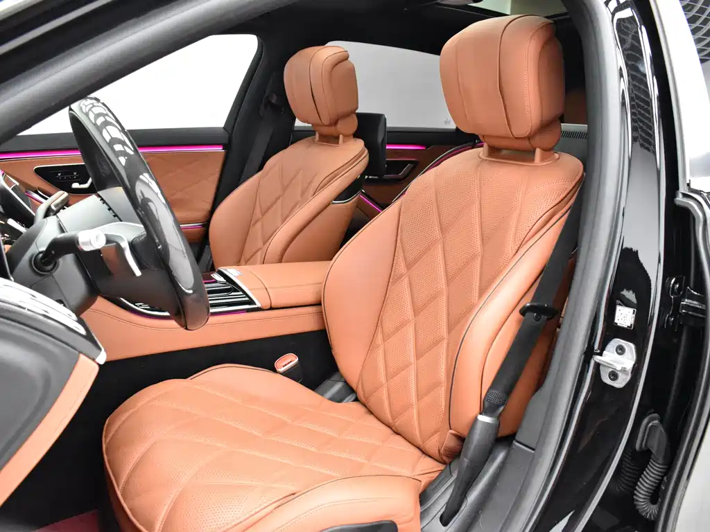 Mercedes-Benz Maybach S-Class 2022 S 480 4MATIC Intelligent Premium Special Edition 2022 - thumbnail 16