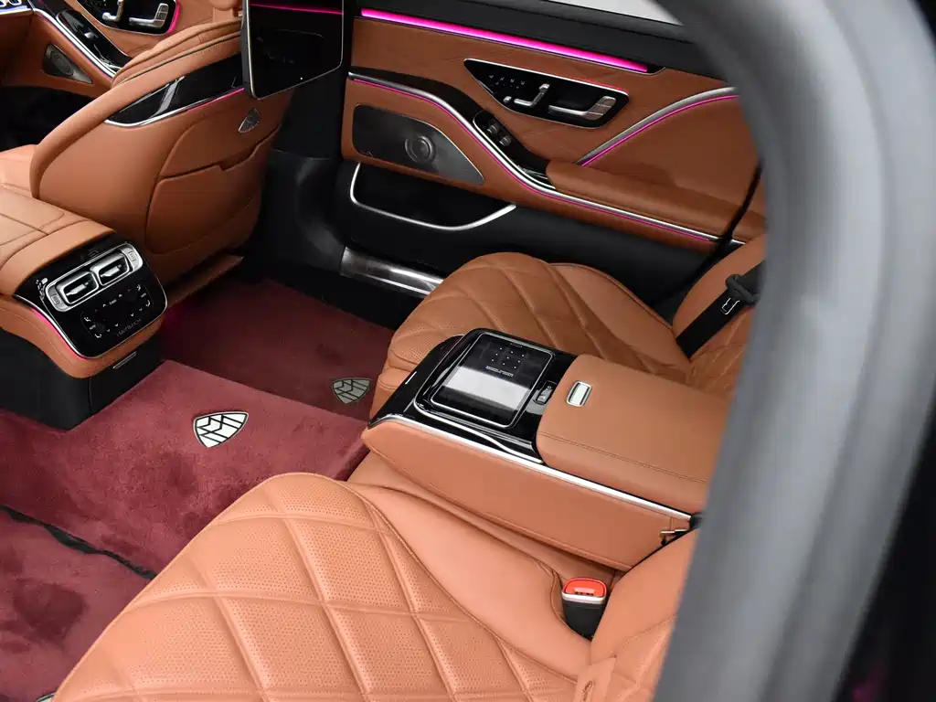 Mercedes-Benz Maybach S-Class 2022 S 480 4MATIC Intelligent Premium Special Edition 2022 - thumbnail 19