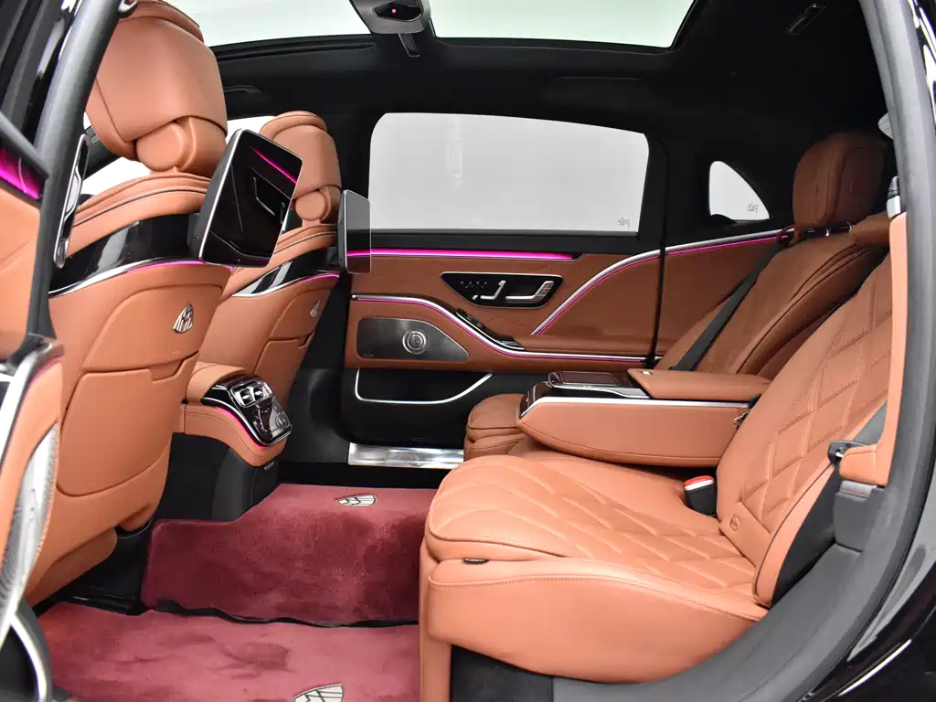 Mercedes-Benz Maybach S-Class 2022 S 480 4MATIC Intelligent Premium Special Edition 2022 - thumbnail 20