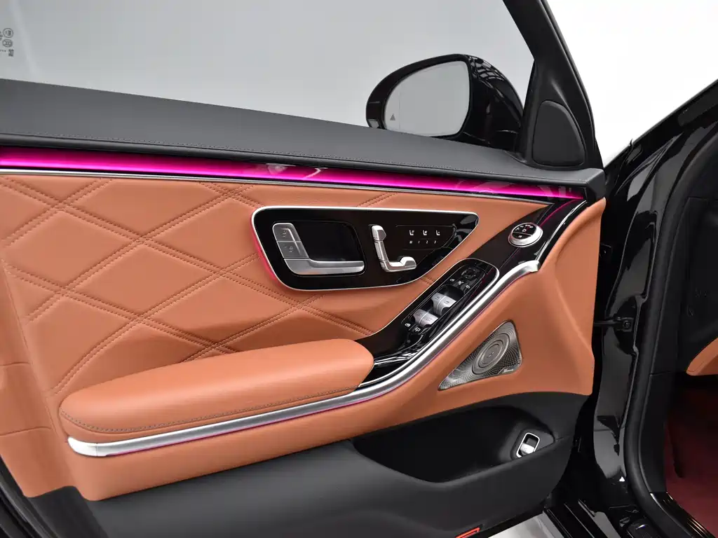 Mercedes-Benz Maybach S-Class 2022 S 480 4MATIC Intelligent Premium Special Edition 2022 - thumbnail 26