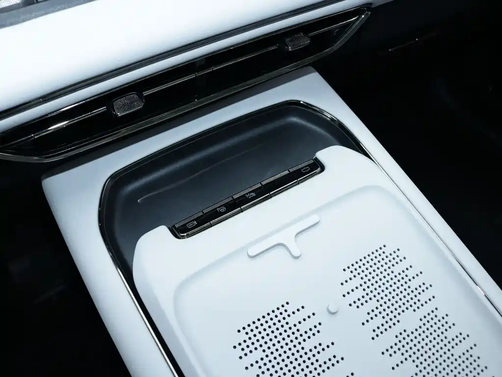 Lantu Auto Lantu FREE 2025 318 318km RWD Touring Edition 2025 - thumbnail 13