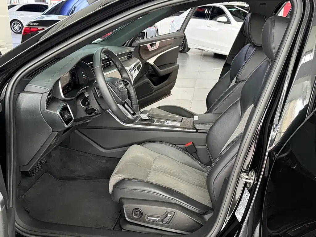 Audi Audi A6L 2023 Facelift 45 TFSI quattro Premium Dynamic Edition 2023 - thumbnail 8
