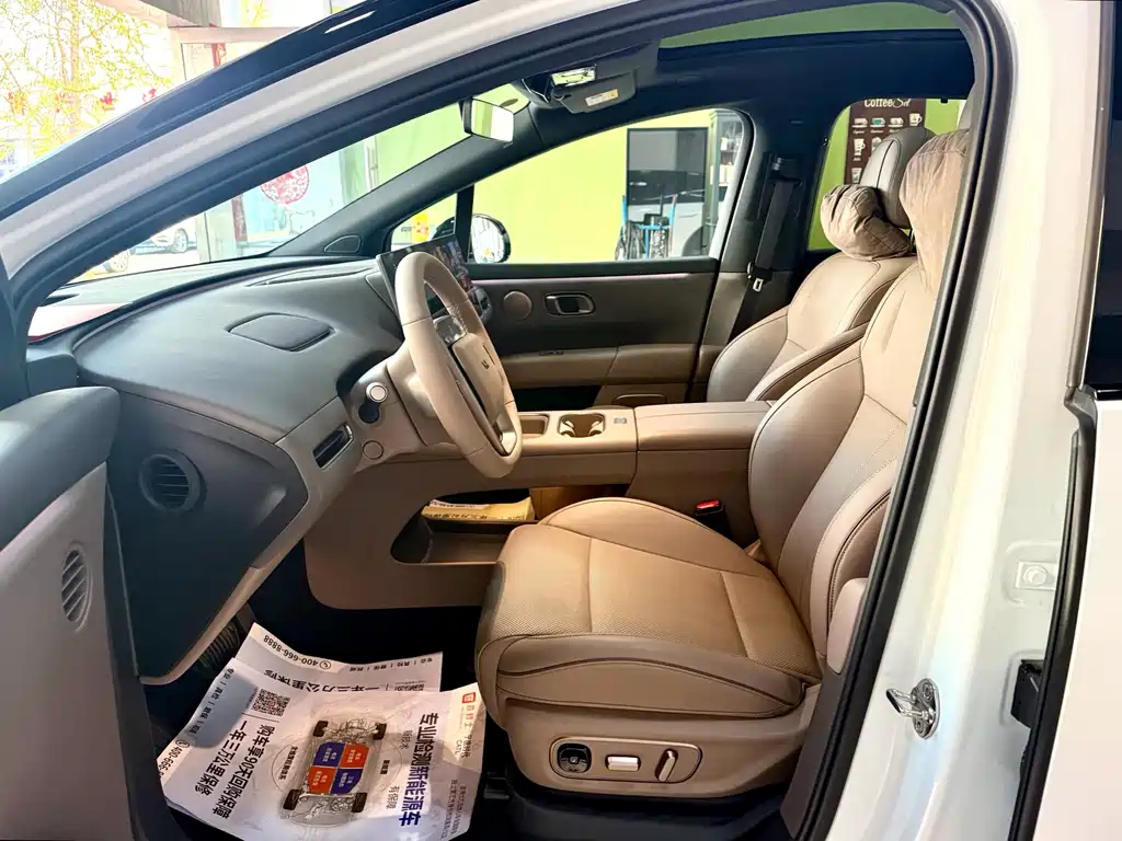 Li Auto Li Auto i6 2025 Standard Edition AWD 2025 - thumbnail 8