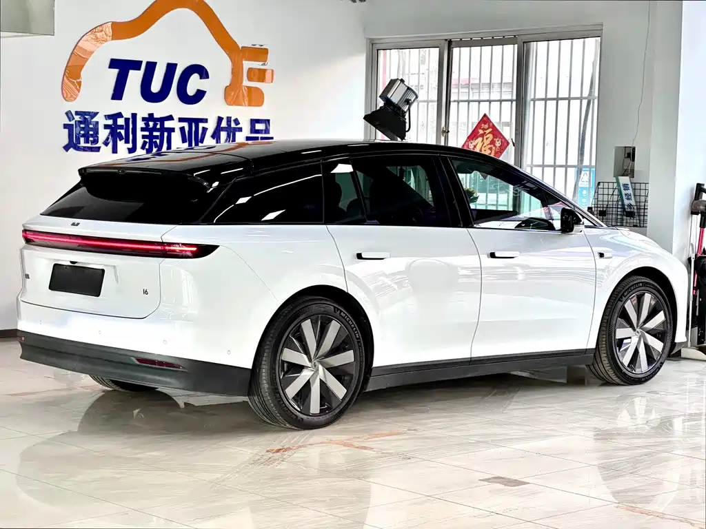 Li Auto Li Auto i6 2025 Standard Edition AWD 2025 - thumbnail 18