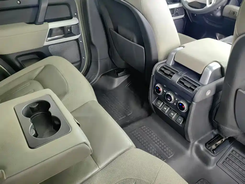 Land Rover Land Rover Defender 2020 110 P400 SE 2020 - thumbnail 14