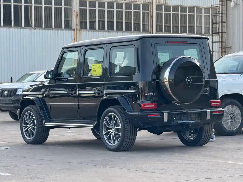 Mercedes-Benz Mercedes-Benz G-Class 2026 G 450 d Korean Specification 2026 - thumbnail 4