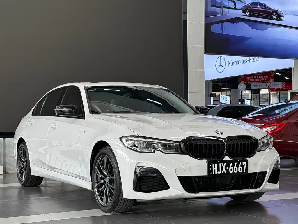BMW BMW 3 Series 2021 330Li xDrive M Sport Shadow Night Package 2021 - thumbnail 3