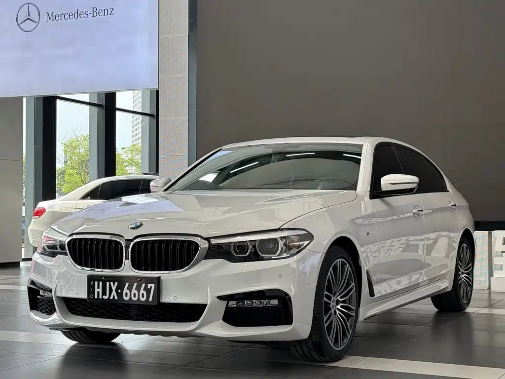 BMW BMW 5 Series 2018 Facelift 530Li Leading Model M Sport Package 2018