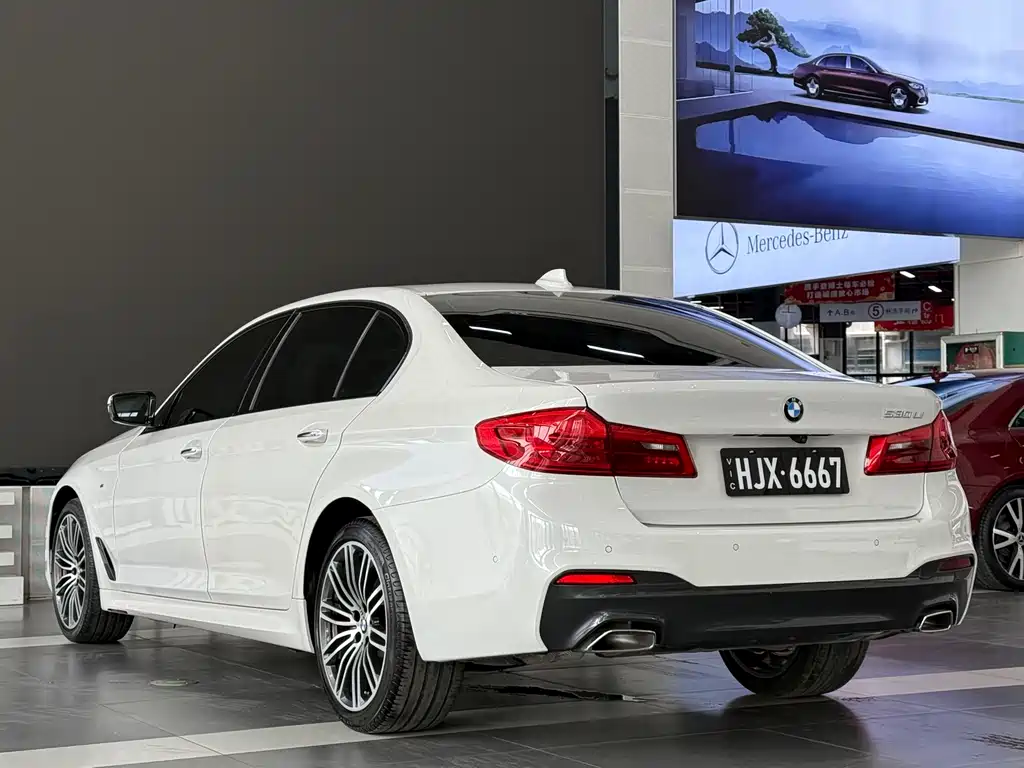 BMW BMW 5 Series 2018 Facelift 530Li Leading Model M Sport Package 2018 - thumbnail 7