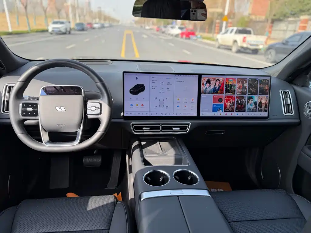 Li Auto Li L8 2025 Ultra Intelligent Upgrade Edition 2025 - thumbnail 6