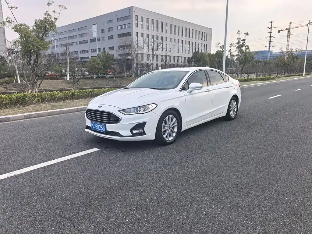 Ford Mondeo 2020 EcoBoost 180 Trend 2021