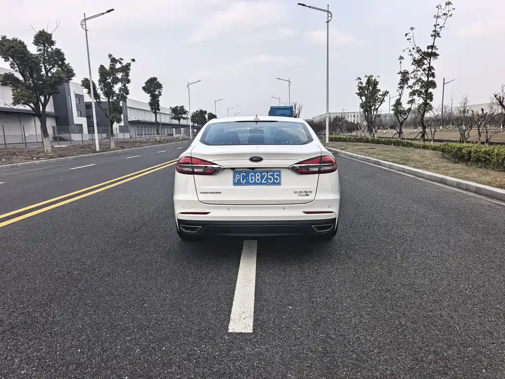 Ford Mondeo 2020 EcoBoost 180 Trend 2021 - thumbnail 13