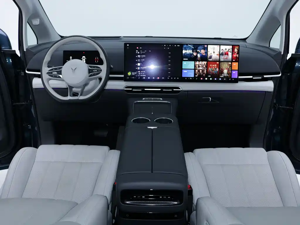 Lantu Automobile Lantu Dreamer 2025 PHEV AWD Premium Kunpeng Edition 2025 - thumbnail 17