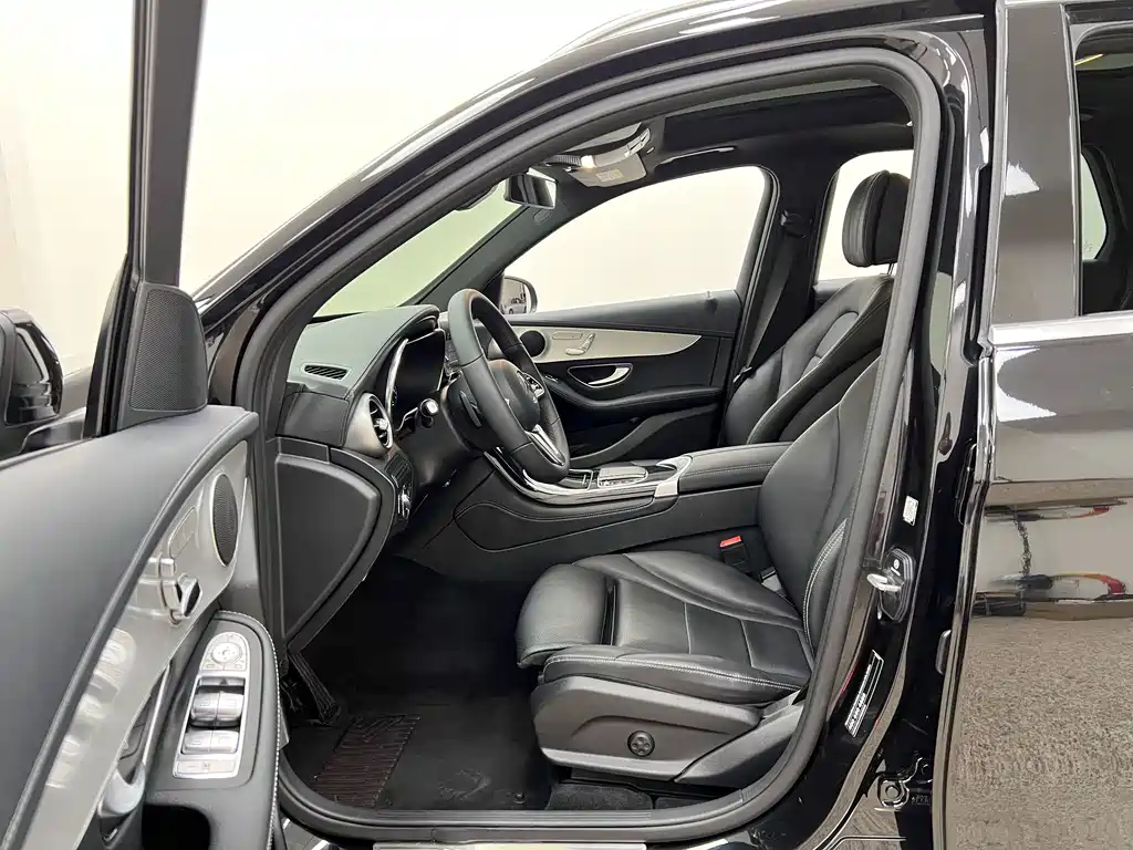 Mercedes-Benz Mercedes-Benz GLC 2022 GLC 260 L 4MATIC Sport Edition 2022 - thumbnail 8