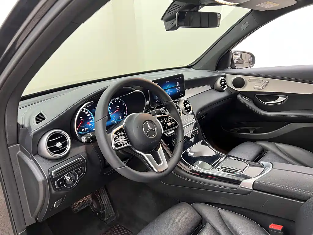 Mercedes-Benz Mercedes-Benz GLC 2022 GLC 260 L 4MATIC Sport Edition 2022 - thumbnail 9