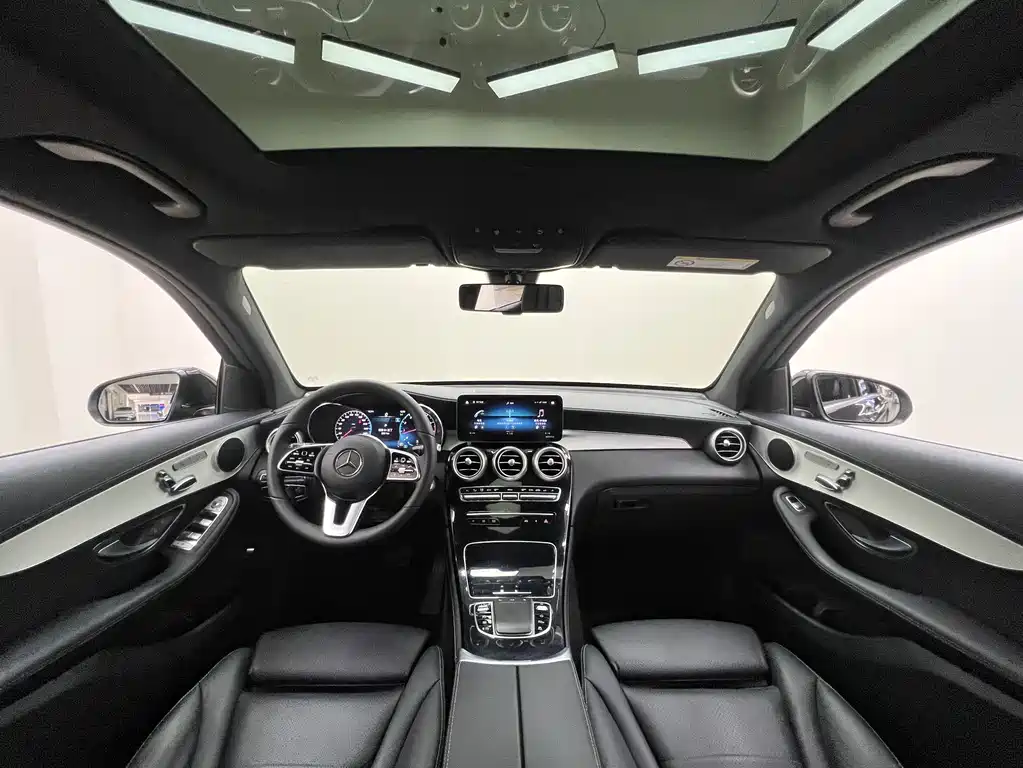 Mercedes-Benz Mercedes-Benz GLC 2022 GLC 260 L 4MATIC Sport Edition 2022 - thumbnail 10