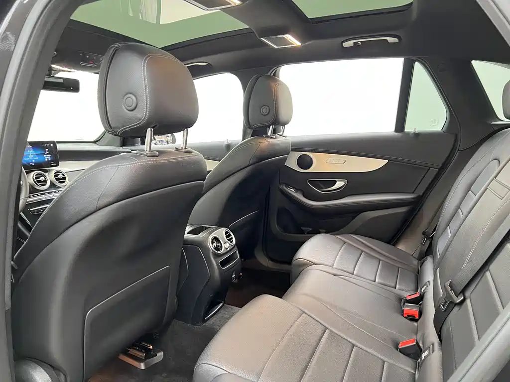 Mercedes-Benz Mercedes-Benz GLC 2022 GLC 260 L 4MATIC Sport Edition 2022 - thumbnail 15